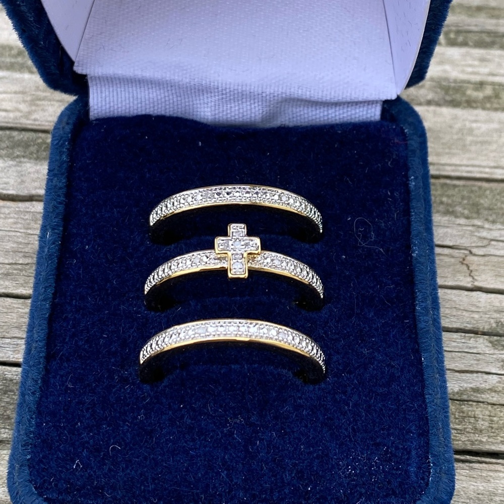 Danbury Mint Stackable Diamond Ring Set Cross Tri… - image 5